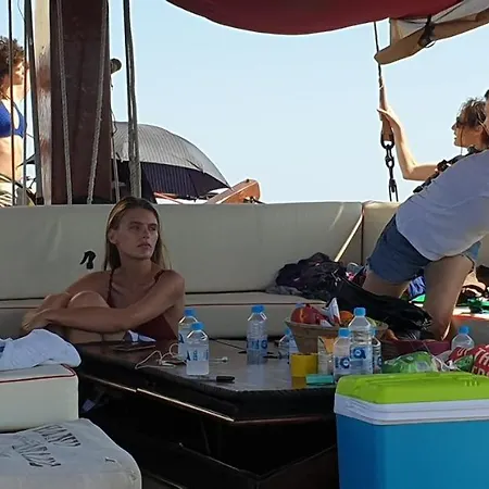 Bateau Le Suzanna ספינת מלון Corfu (city)